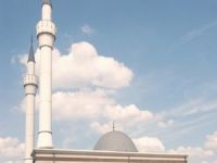 Rahma Camii güvenlik gerekçesiyle kapatıldı