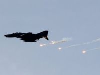 Suriye uçakları sivilleri vurdu: 19 ölü