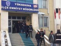 Yüksekova'da FETÖ operasyonu 15 gözaltı