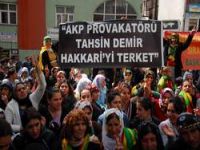 Hakkari anneleri AKP'ye Yürüdü