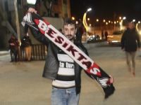 Hakkari’de Beşiktaş coşkusu sokağa taştı