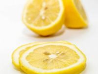 Soyulmuş limon yemenin faydaları