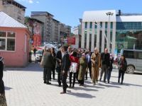 HDP heyeti ziyaretlerde bulundu