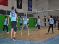 Yüksekova'da voleybol turnuvası