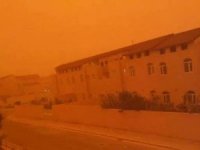Irak'ta toz fırtınası binlerce kişiyi hastanelik etti