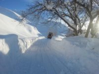 26 yerleşim yerinde karla mücadele sürüyor