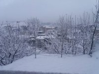 Hakkari'de 9 yerleşim yerinde karla mücadele sürüyor