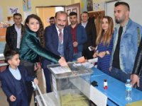 HDP'nin Eş Başkan adayı Karaman oyunu kullandı