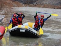 Cilo Rafting Kulübü şampiyonasına hazırlanıyorlar