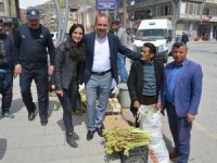Eşbaşkan Karaman, pancarcı ve esnaf ziyareti yaptı