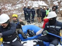 VEDAŞ ekipleri çetin kış şartlarıyla mücadele veriyor