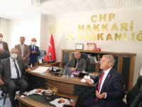 CHP heyeti Hakkari'de incelemelerde bulundu