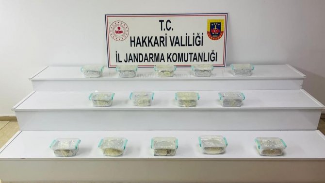 15-kilo-811-gram-uyusturucu-ele-gecirildi.jpg