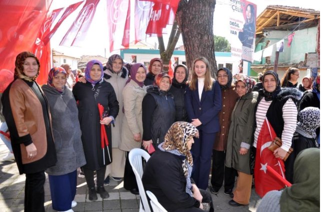 22-yasindaki-zeynep-celik-turkiye-nin-en-genc-17001678-6675-m.jpg