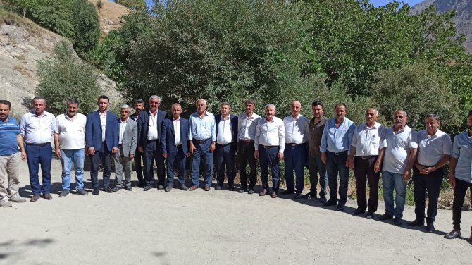 ak-parti-daglica-3.jpg