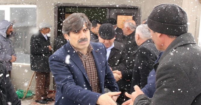 ak-parti-m-006.jpg