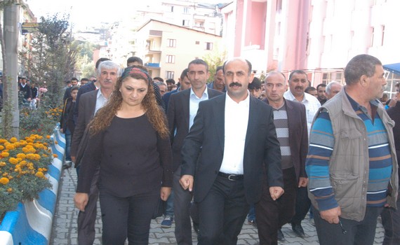 ankara-katliami-protestosu-hakkari-2.jpg