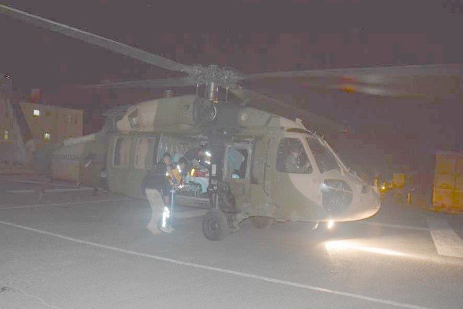 askeri-helikopter-kurtarma.jpg