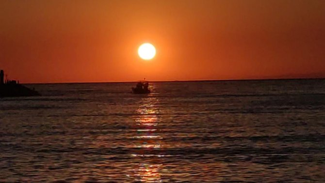 aw359329-10.jpg