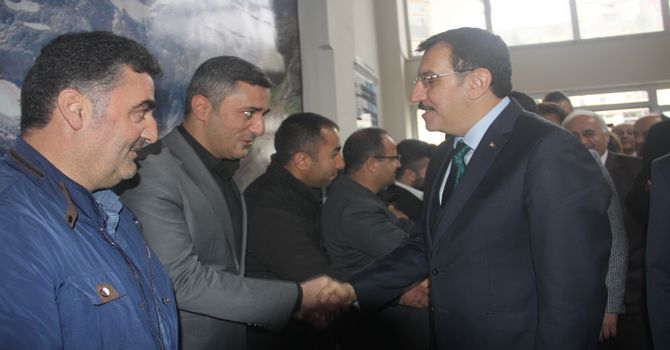 bakan-tufenkci-m.jpg