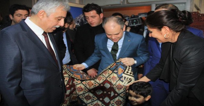 bakani-kilic-hakkaride-3.jpg