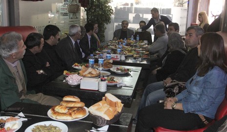 bdp-yeni-yonetimi-2.20140307101632.jpg