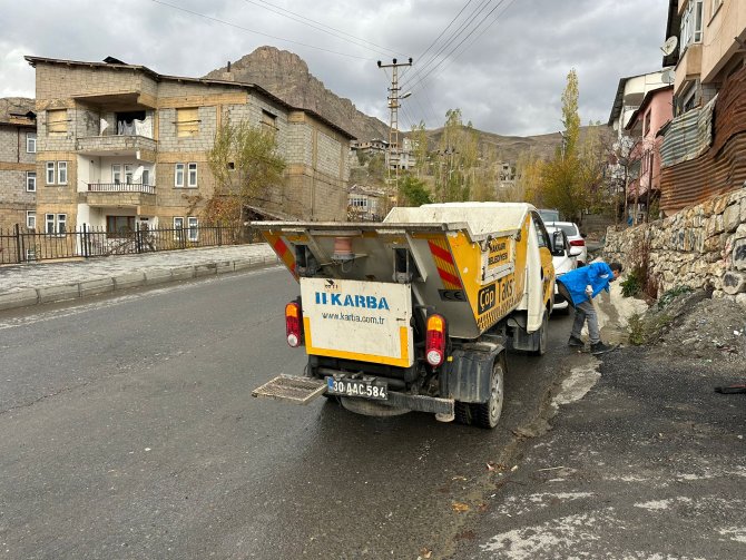 belediye-ekipleri-logarlari-temizlmedi-2.jpg