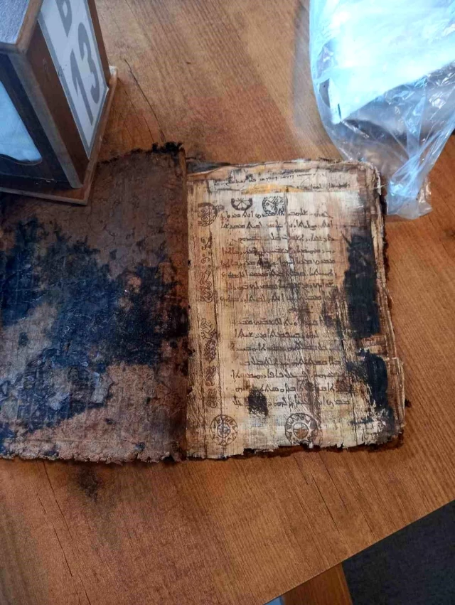 boylesi-hic-gorulmedi-ceylan-derisine-yazili-3-16663710-o.jpg