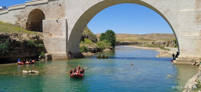 cukurca-rafting-3.jpg