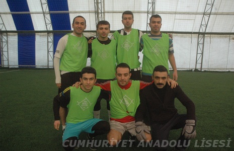 cumhuriyet-anadolu-lisesi.20140101171612.jpg