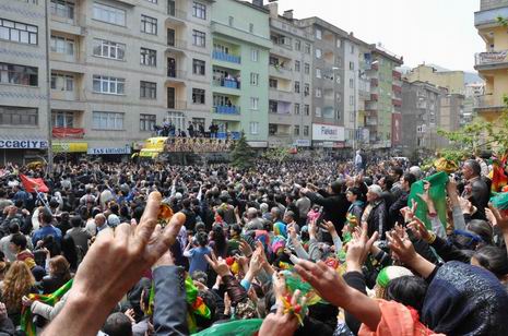 demirtas-3.20110507162045.jpg