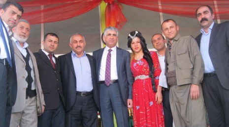 demirtas-mersin-hakkarililer-denregini-ziyaret-etti-6.jpg