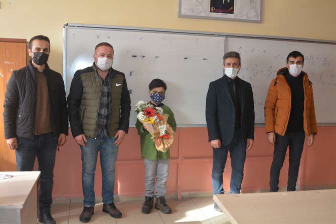 dunya-sampiyonu-hakkari’den-cikti-4.jpg