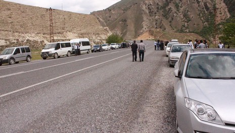 emrullah-armut-cenaze-2.jpg emrullah-armut-cenaze-2.jpg