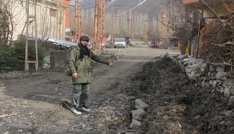 gulures-baba-yol-sorunu-m.jpg gulures-baba-yol-sorunu-m.jpg