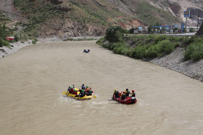 hakkari’de-doga-sporlari-etkinligi-4.jpg