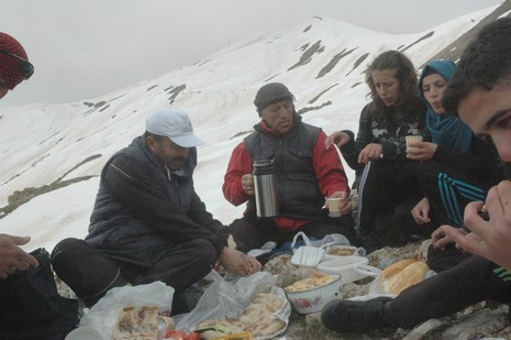 hakkari-3-bin-rakimda-doga-yuruyusu-6.jpg hakkari-3-bin-rakimda-doga-yuruyusu-6.jpg