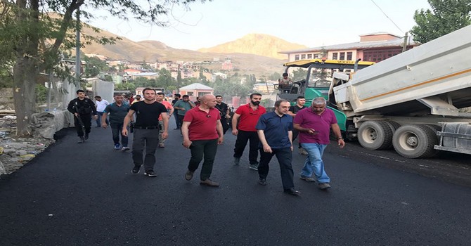 hakkari-belediyesi-asfalt-calismalari-2017-3.jpg