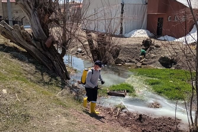 hakkari-ilaclama-calismasi.jpg