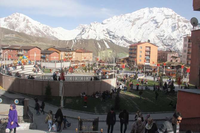 hakkari-kent-park-1.jpg