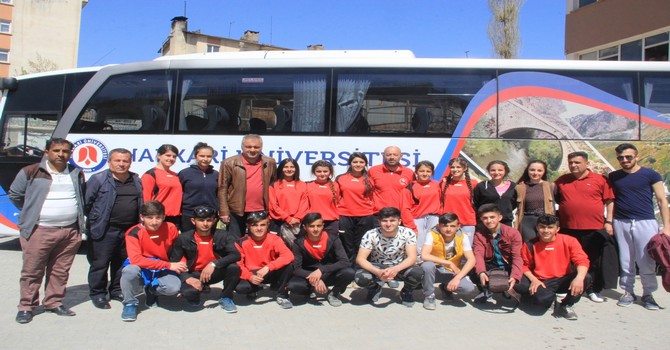 hakkari-mesleki-ve-teknik-anadolu-lisesi-2.jpg