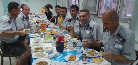 hastane-iftar-yemegi-3.jpg