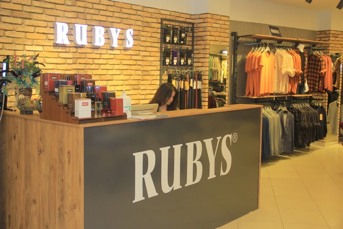 RUBYS Hakkari mağazasında bayrama özel kampanya..!