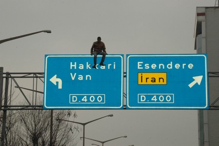 intihar-etmek-istedi-1.jpg