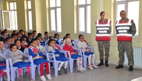 jandarma-22.jpg jandarma-22.jpg