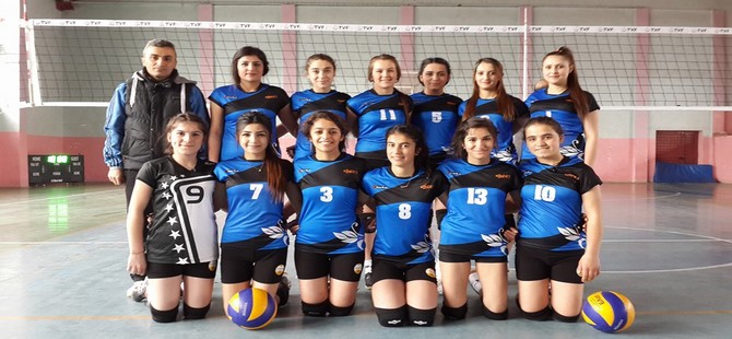 kadin-voleybol-takimi-1.jpg