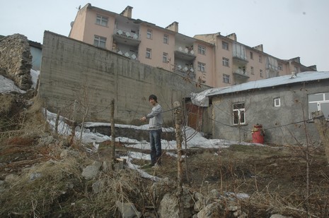 kanalizasyonda-fareler-fiskirdi-1.jpg kanalizasyonda-fareler-fiskirdi-1.jpg