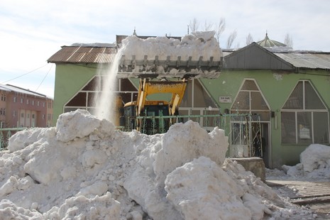 kar-temizleme-11111.jpg kar-temizleme-11111.jpg