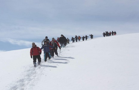 kis-doga-yuruyusu--kar-trekking-hakkari-2.jpg