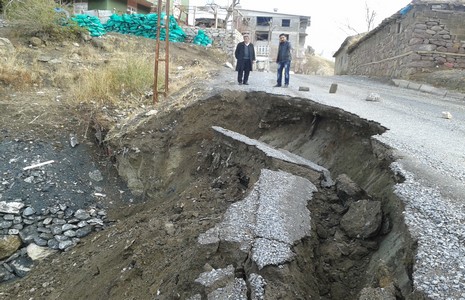 mahalle-yolu-coktu-1.jpg mahalle-yolu-coktu-1.jpg